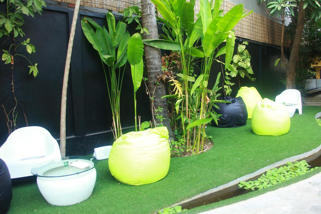 Ashia Hotel & Lounge Siem Reap Exterior photo